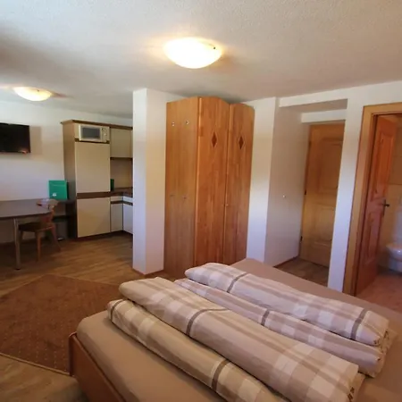 مزرعة للإقامة Waldhof *