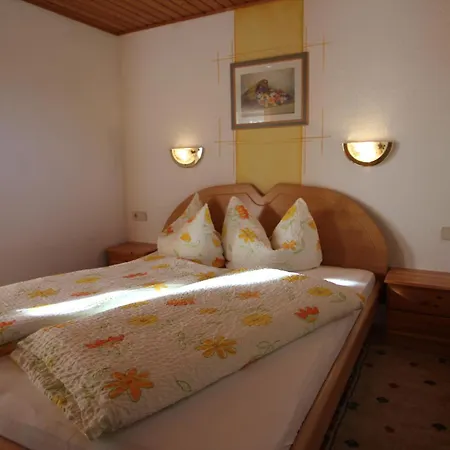 Waldhof Çiftlik konaklama