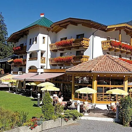 Waldhof Çiftlik konaklama *